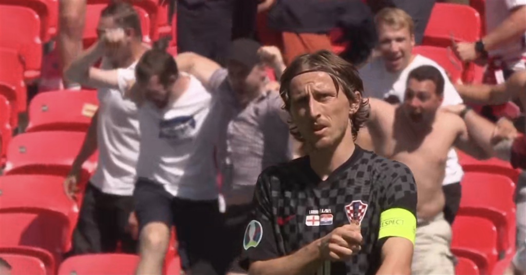 还接受了品 还接受了品