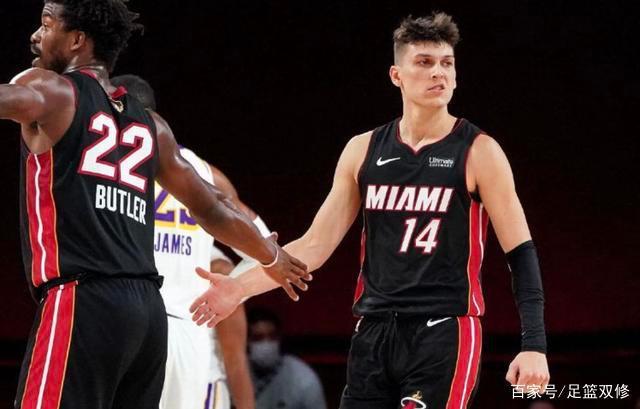 队战术的成 队战术的成