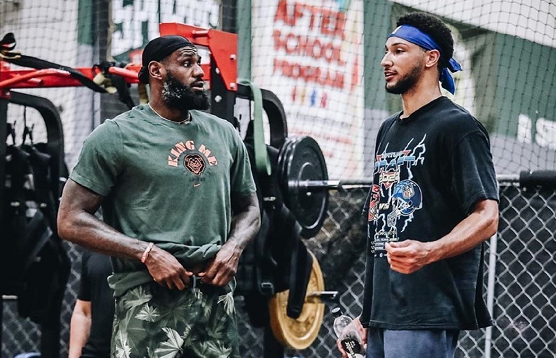 想象中更为 想象中更为