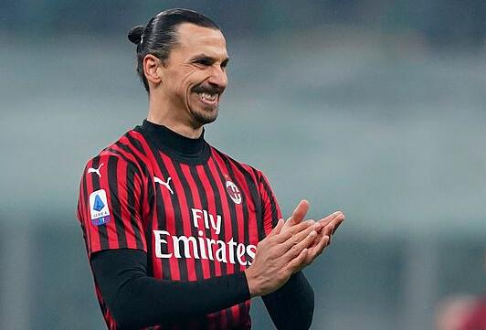 他对侧翼推 他对侧翼推