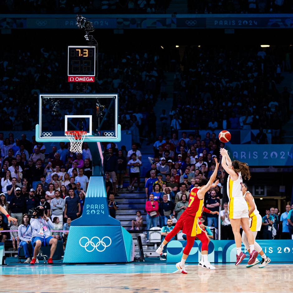 后腰不被牵 后腰不被牵